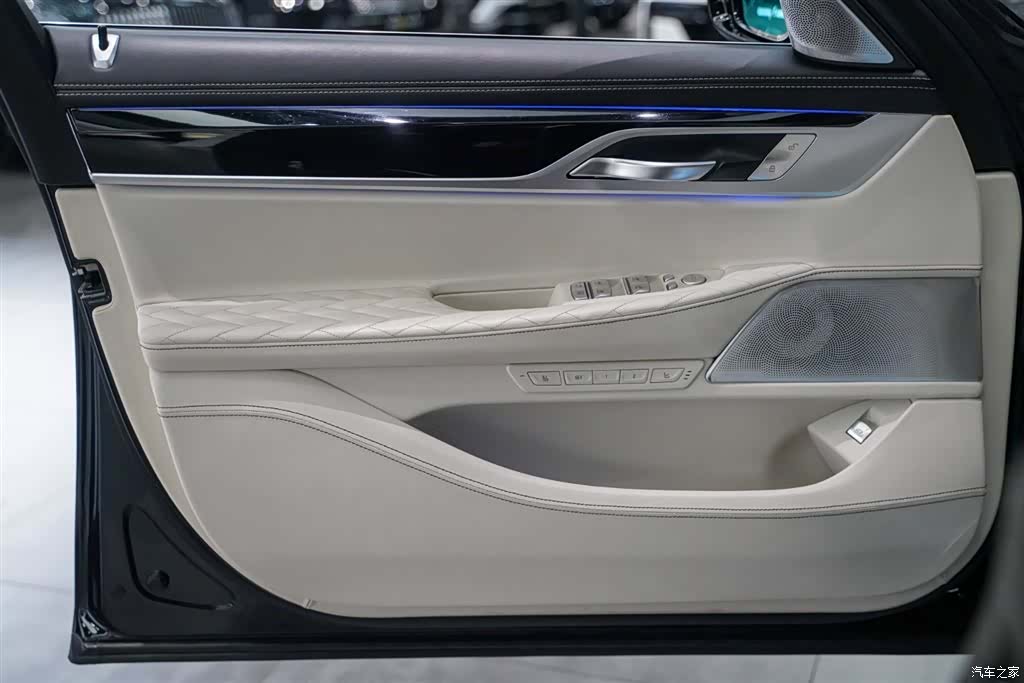 BMW 7 Series, 2020 10