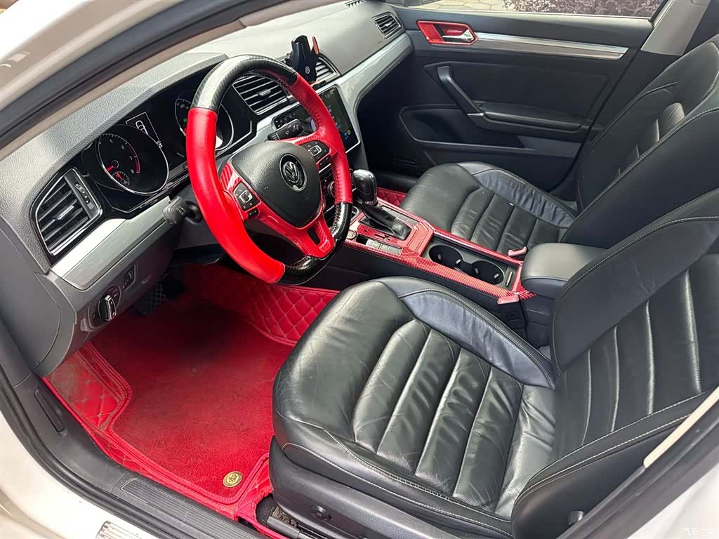 Volkswagen Lamando, 2016 4
