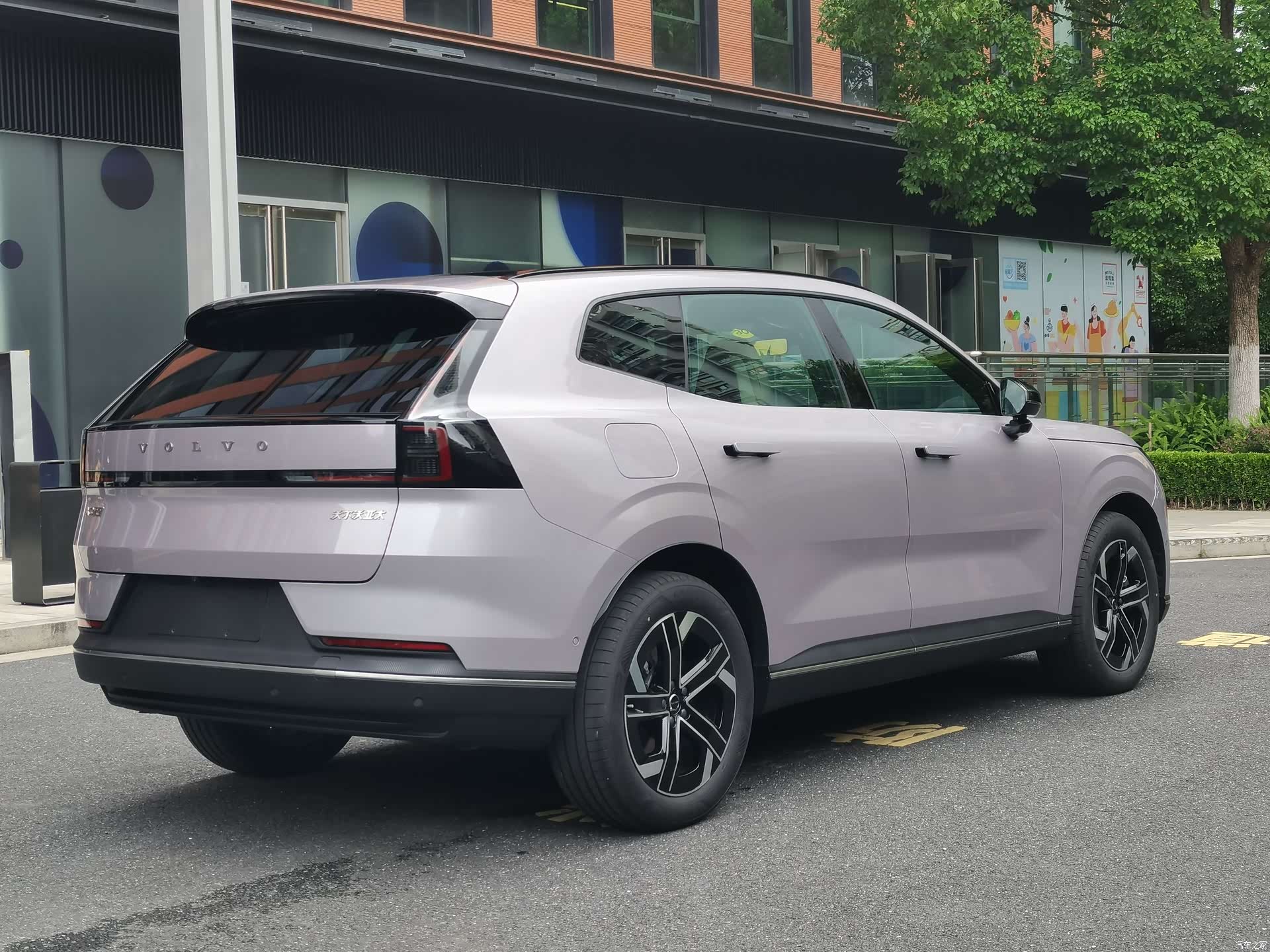 Volvo XC70, 2026 4