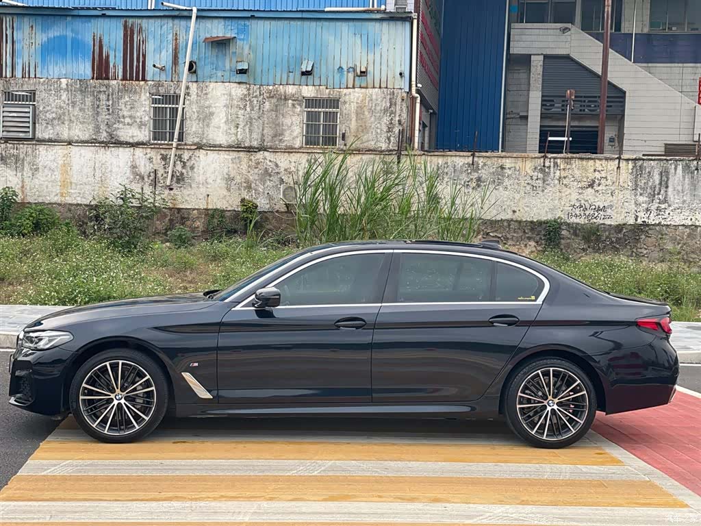 BMW 5 Series, 2022 15