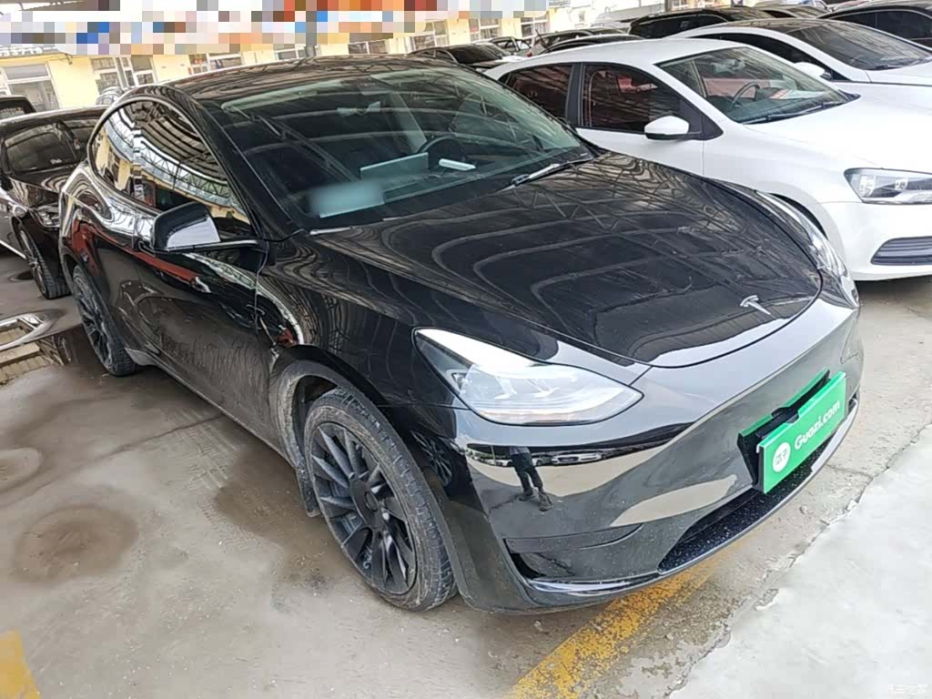 Tesla Model Y, 2022 4