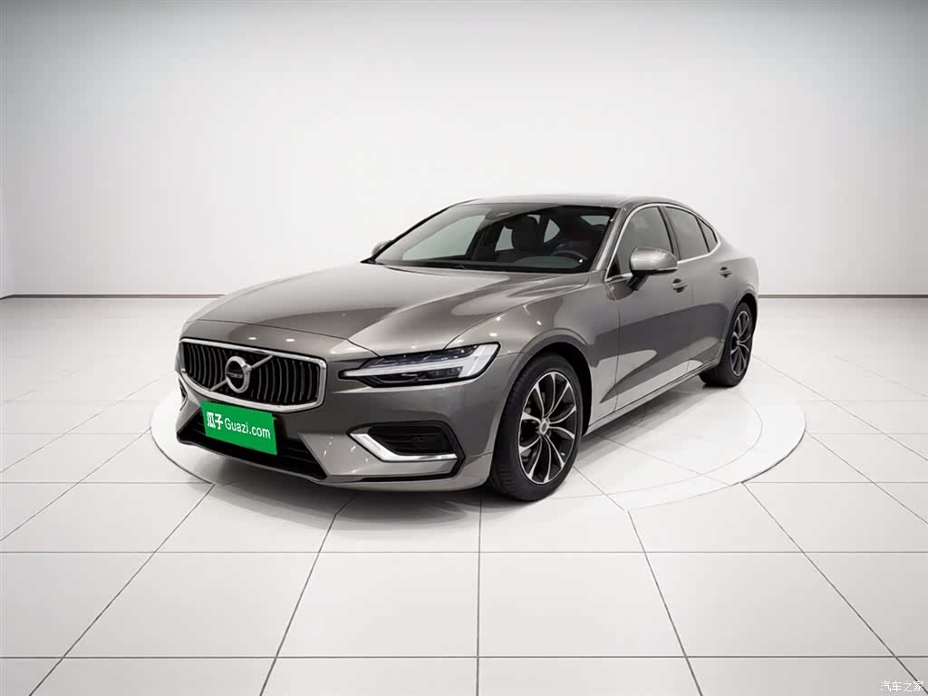 Volvo S60, 2021 1