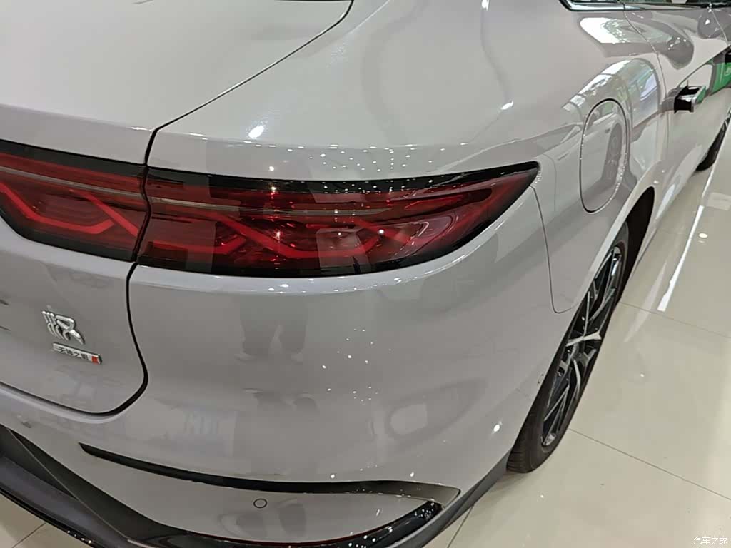 BYD Han, 2025 8