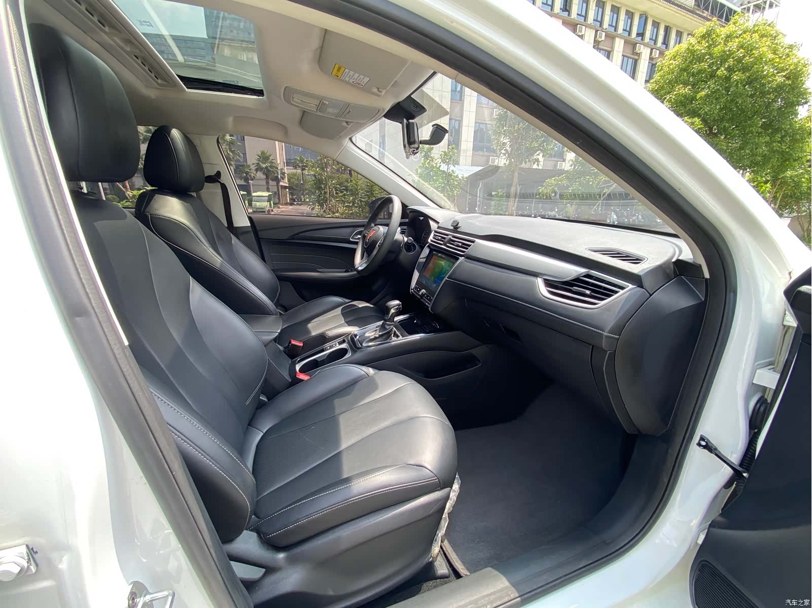 Roewe i5, 2019 12