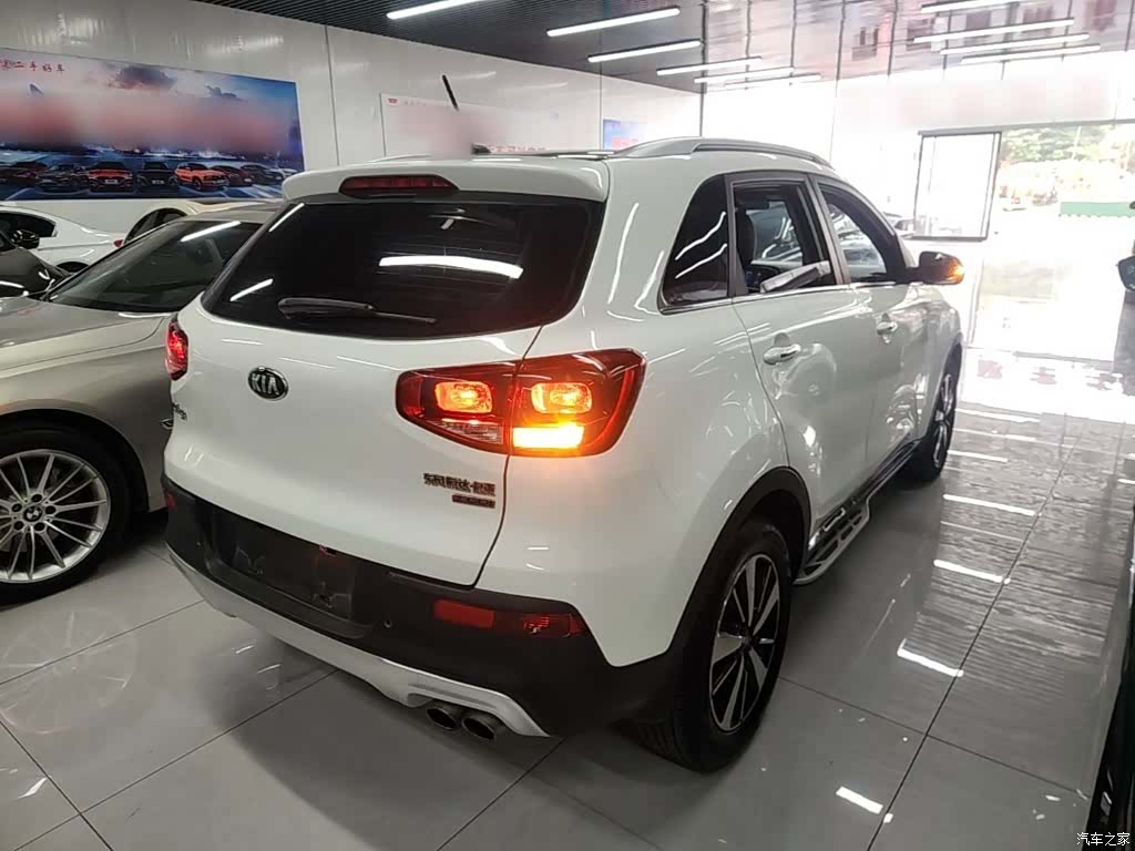Kia KX3, 2015 7