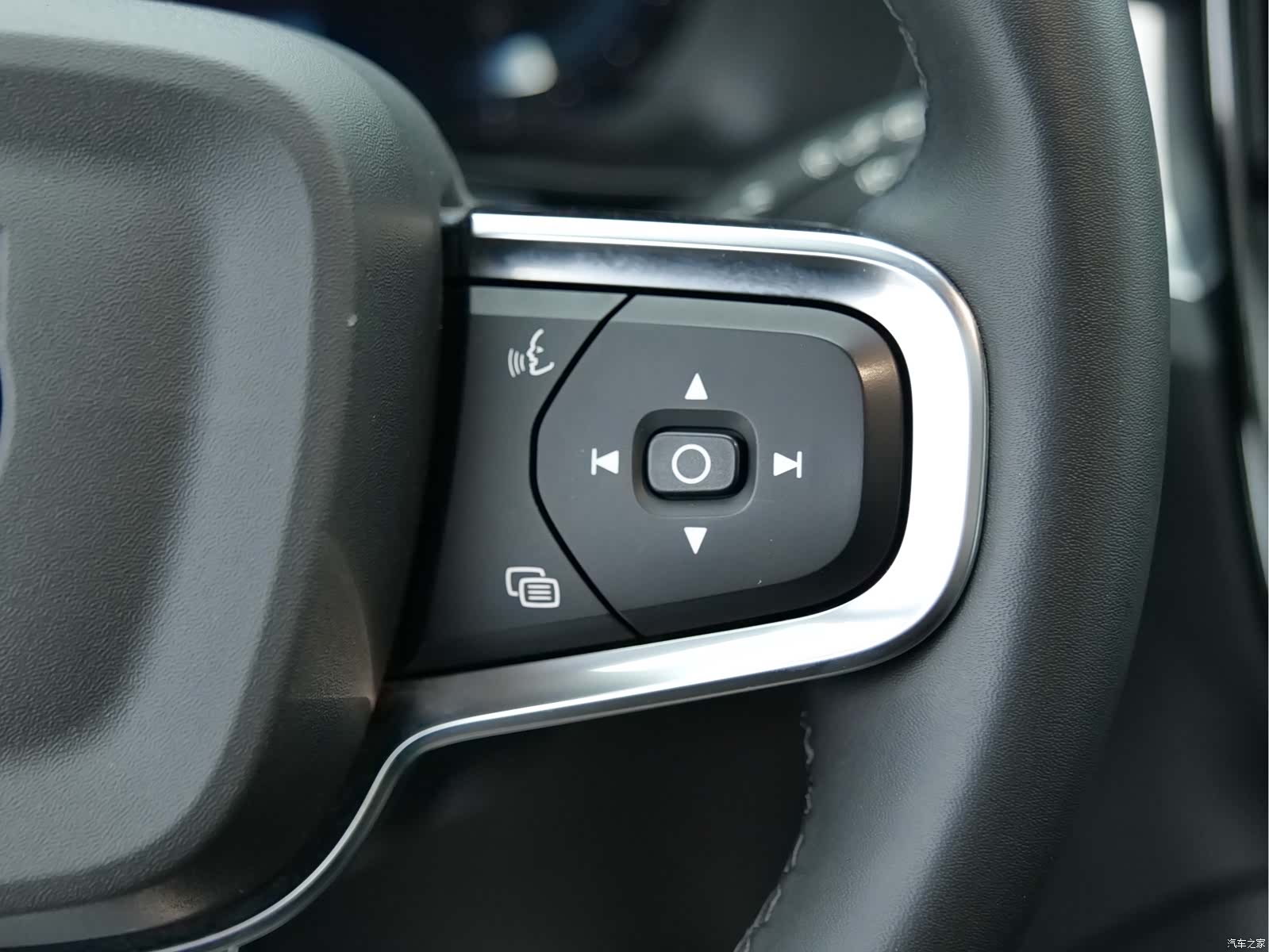 Volvo XC40, 2023 22