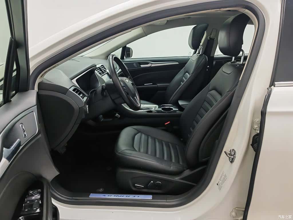 Ford Mondeo, 2015 10