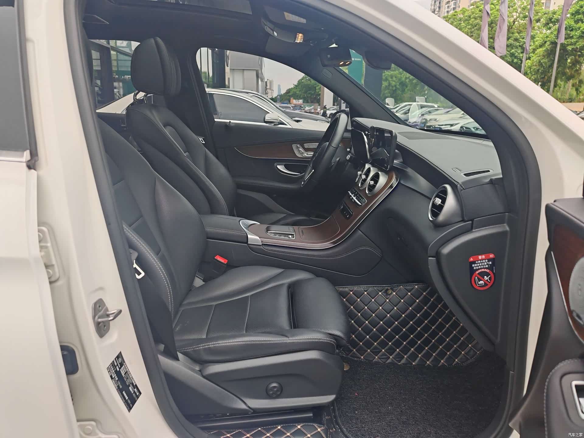 Mercedes-Benz GLC, 2021 15