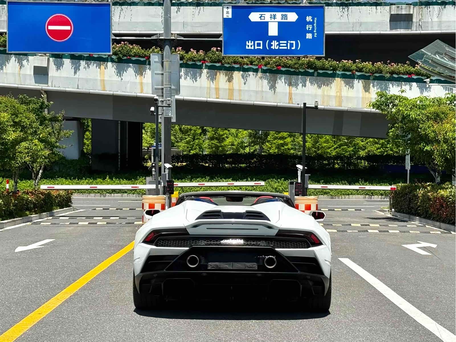 Lamborghini Huracán, 2023 8