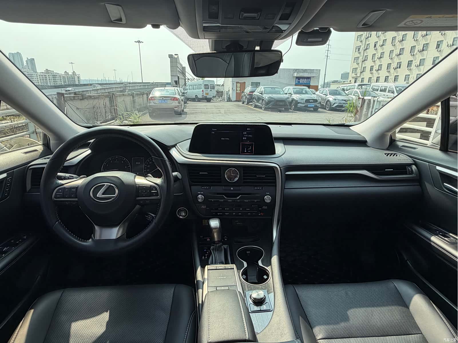 Lexus RX, 2019 10