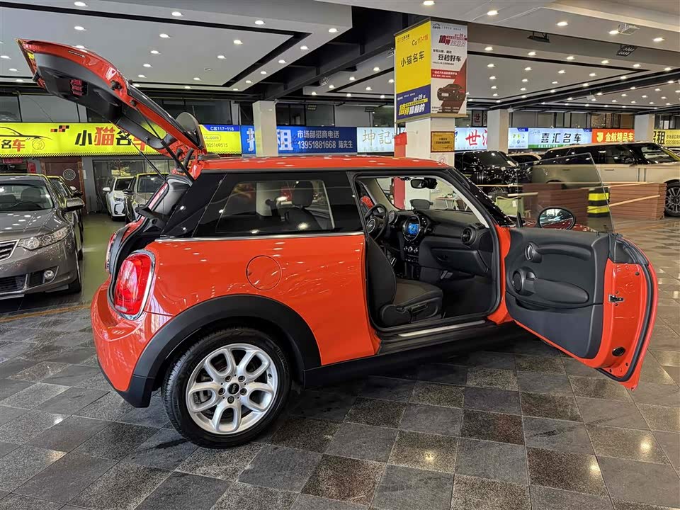 MINI MINI