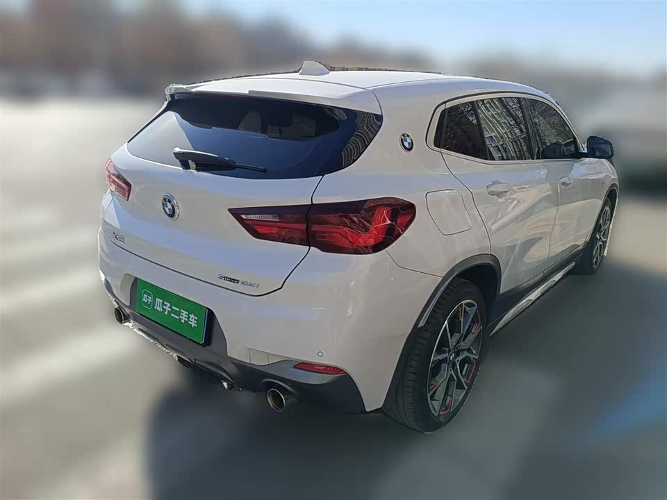 BMW X2