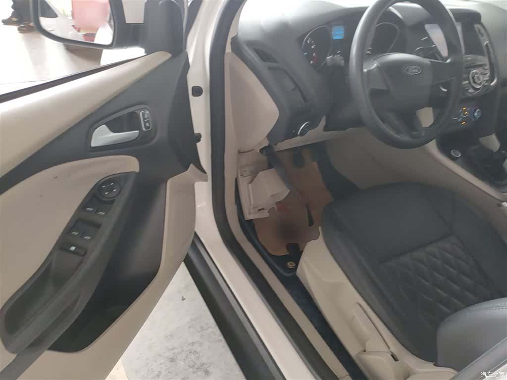 Ford Focus, 2018 16