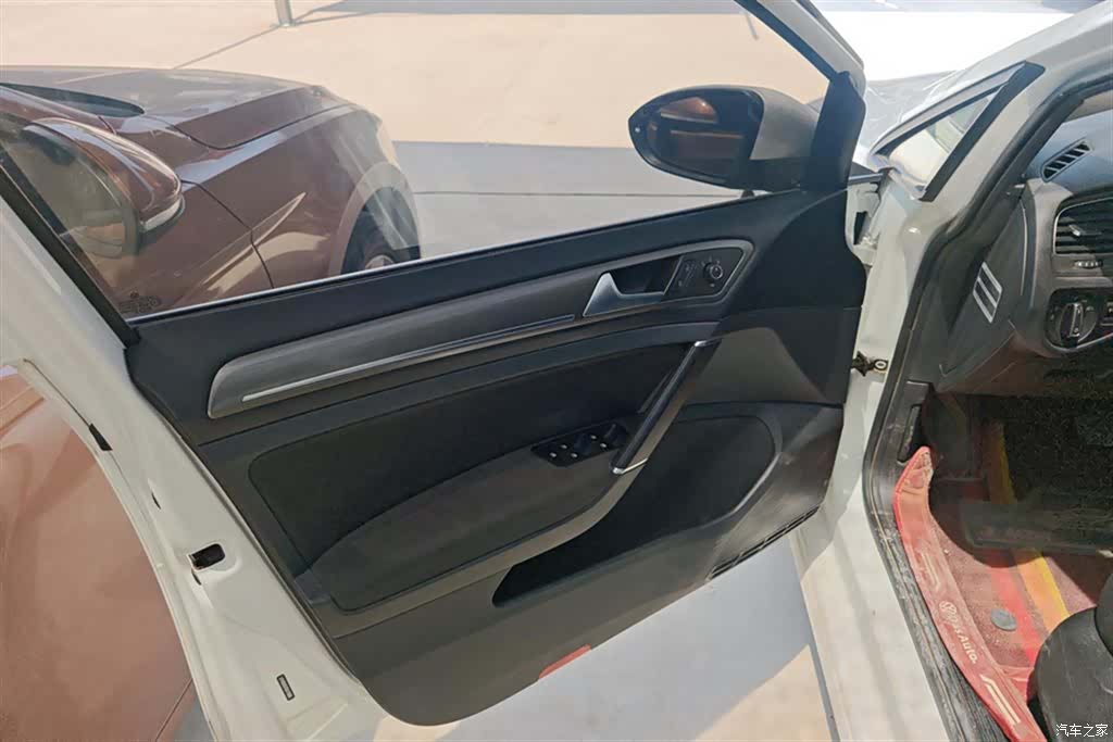 Volkswagen Golf, 2016 7