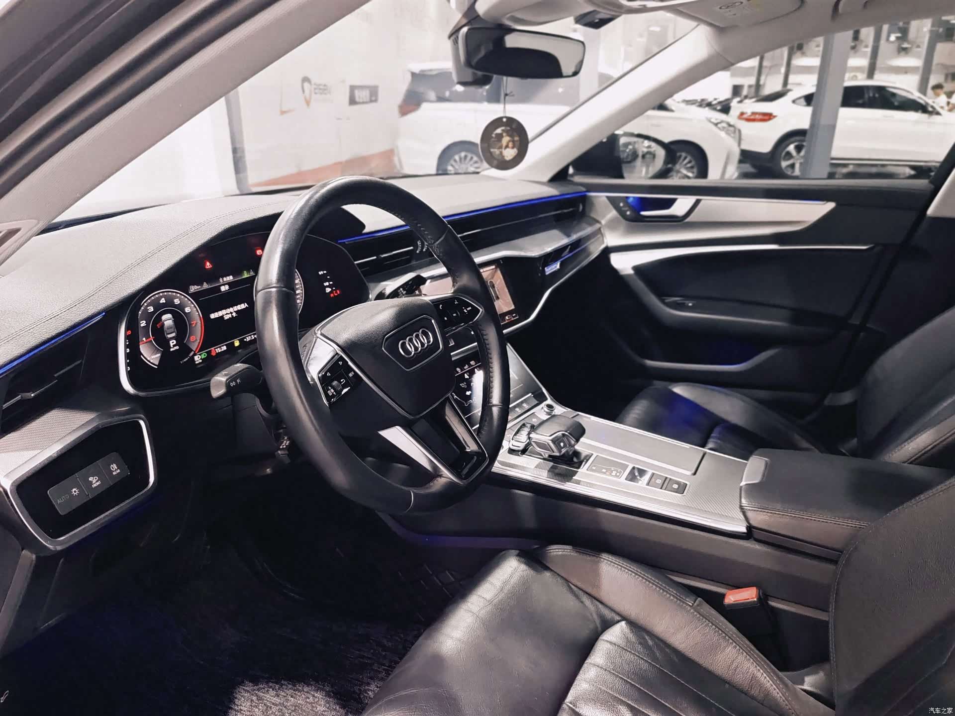 Audi A6L, 2019 4