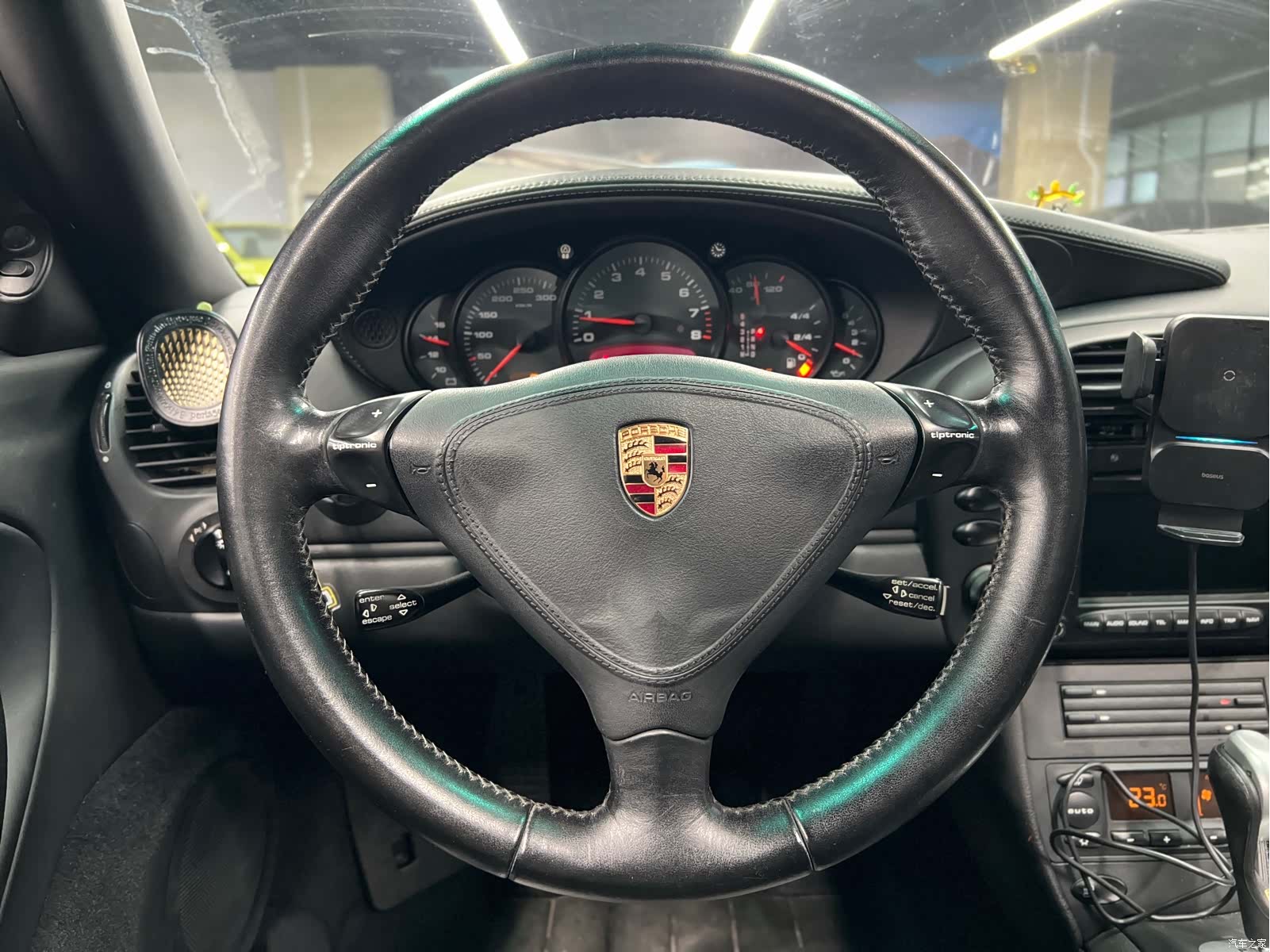 Porsche 911, 2005 16