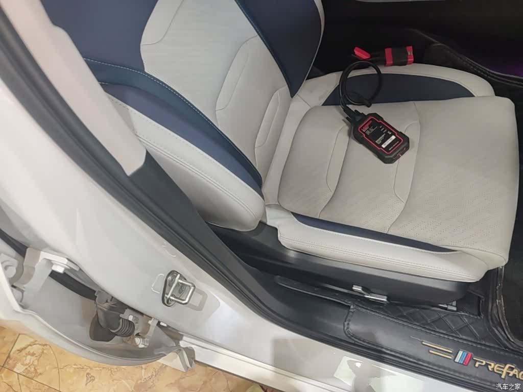 Geely Preface, 2022 25