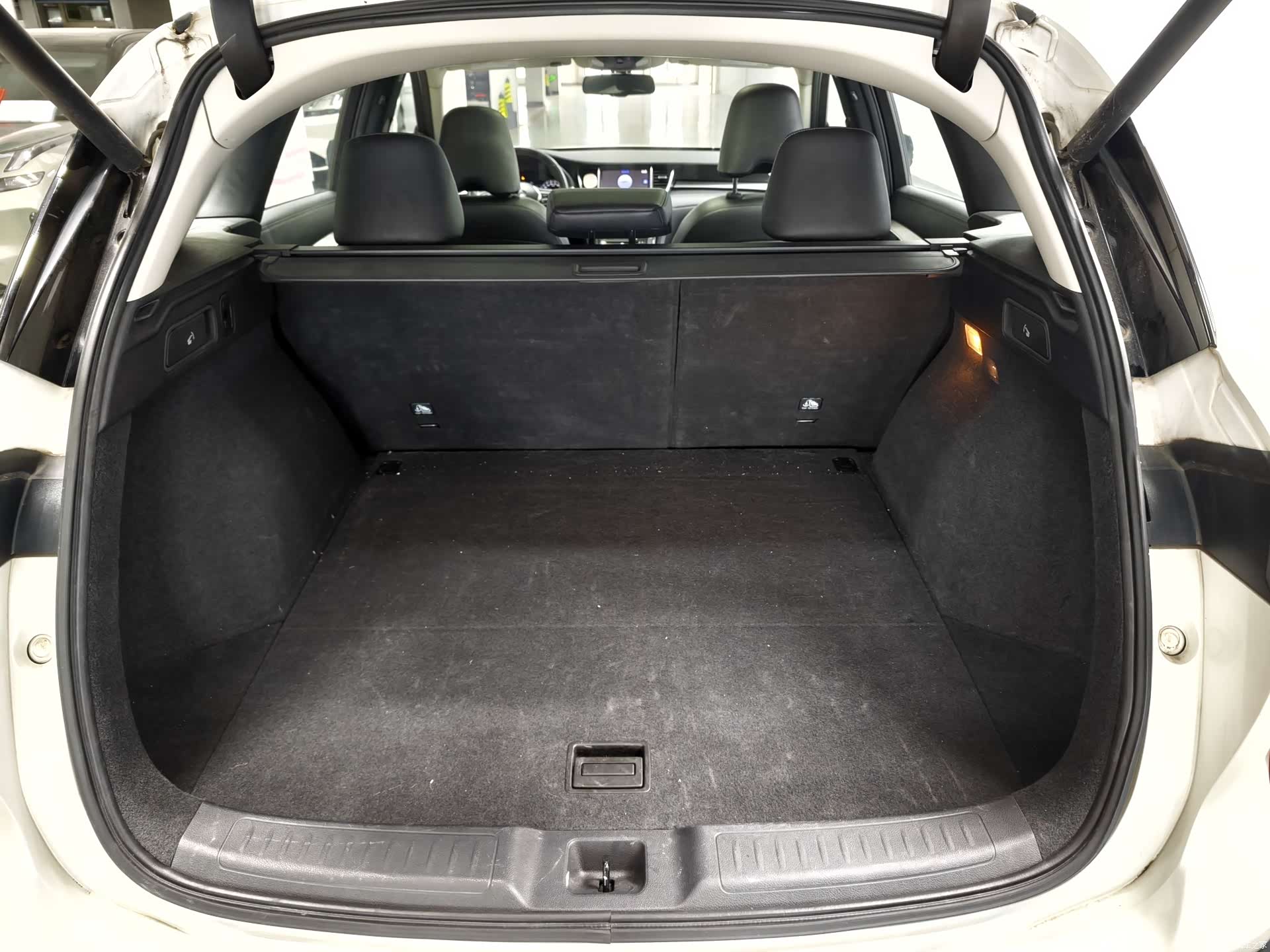 Infiniti QX50, 2019 15
