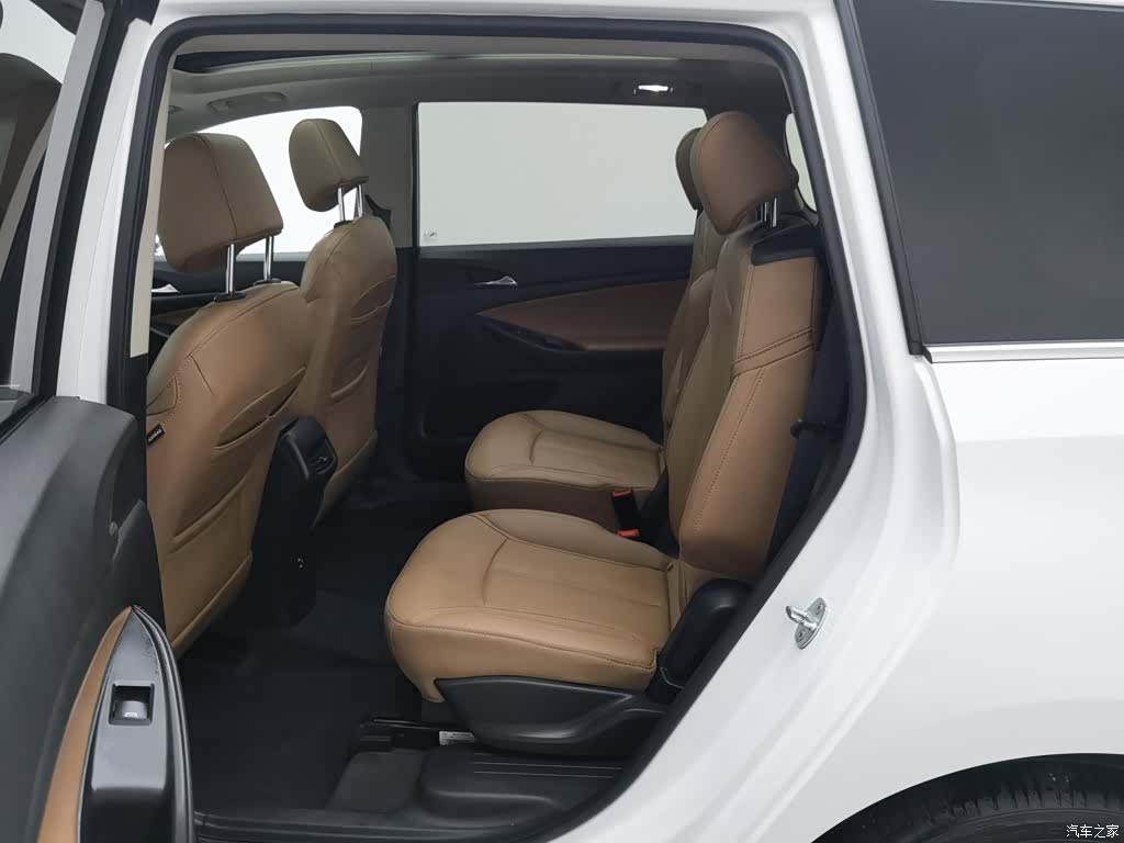Buick GL6, 2023 15