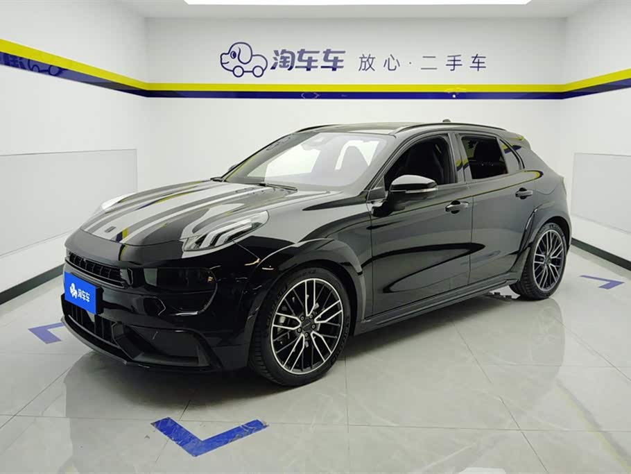 Lynk & Co 02 Hatchback