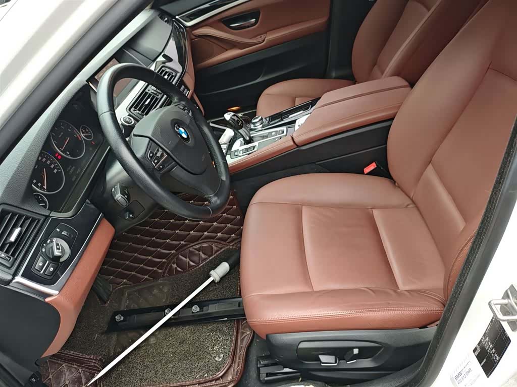 BMW 5 Series, 2016 11