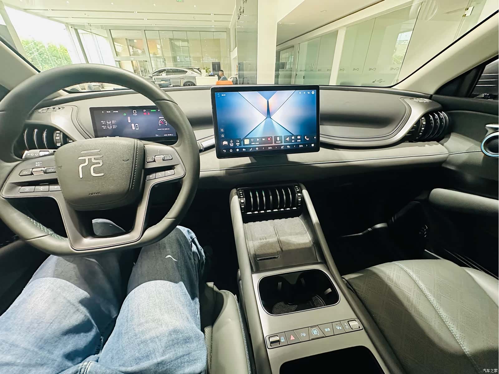 BYD Yuan, 2025 13