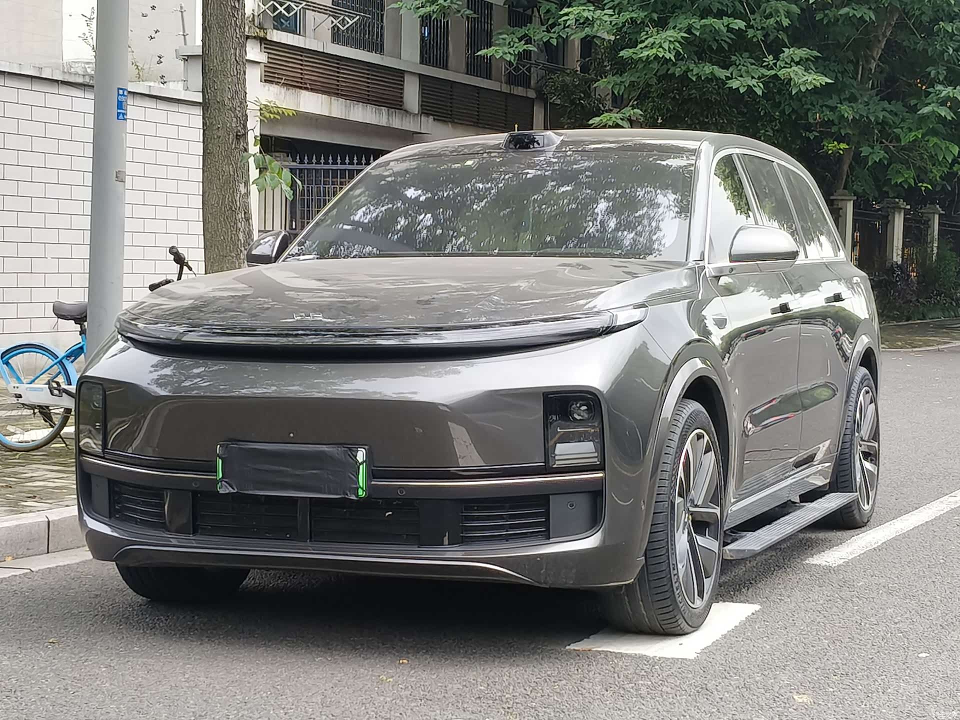 Li Auto L9, 2023 1