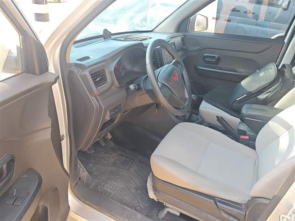 Wuling Wuling Hongguang V