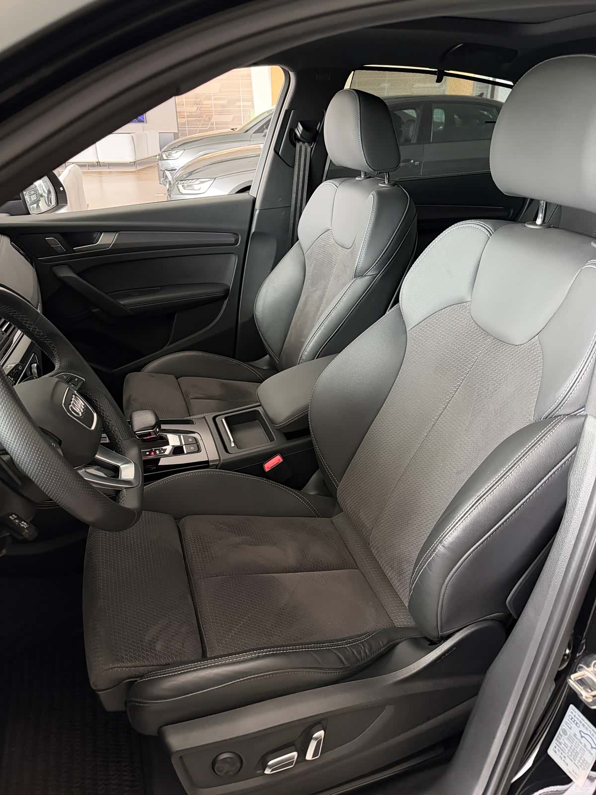 Audi Q5L, 2024 12