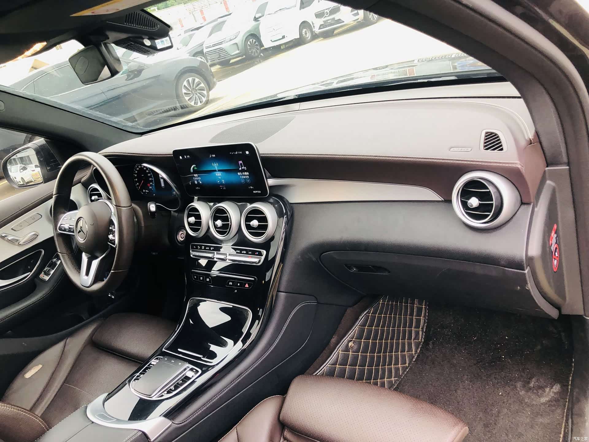 Mercedes-Benz GLC, 2021 8