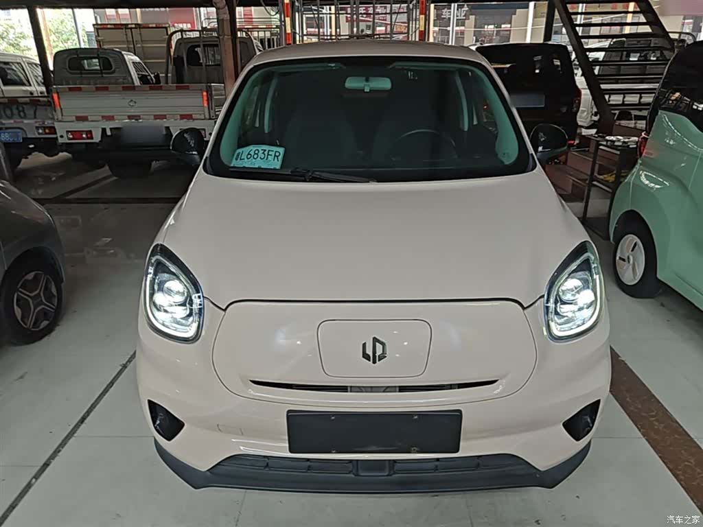 Leapmotor T03, 2022 3