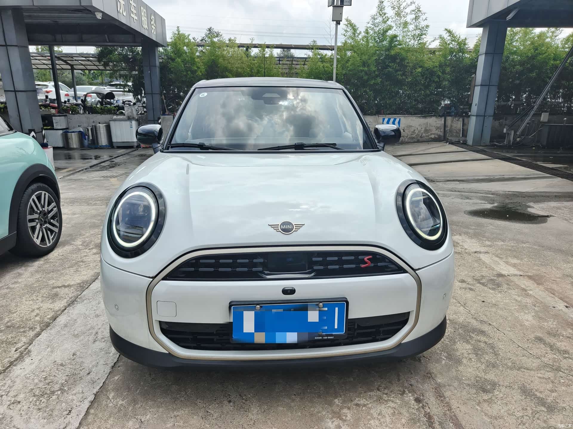 Mini Cooper, 2024 3