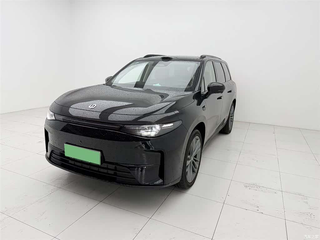 Leapmotor C16