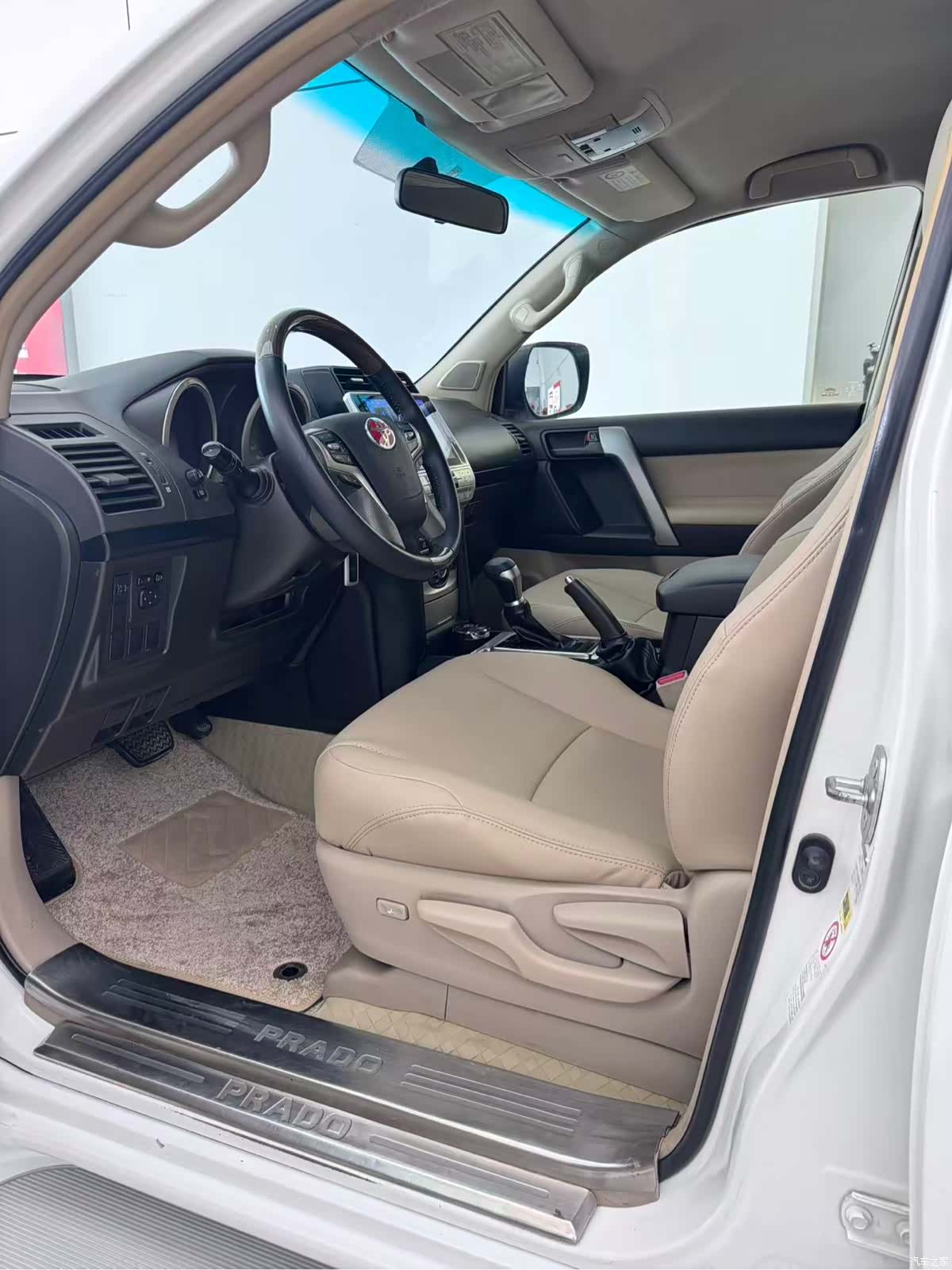 Toyota Prado, 2012 4