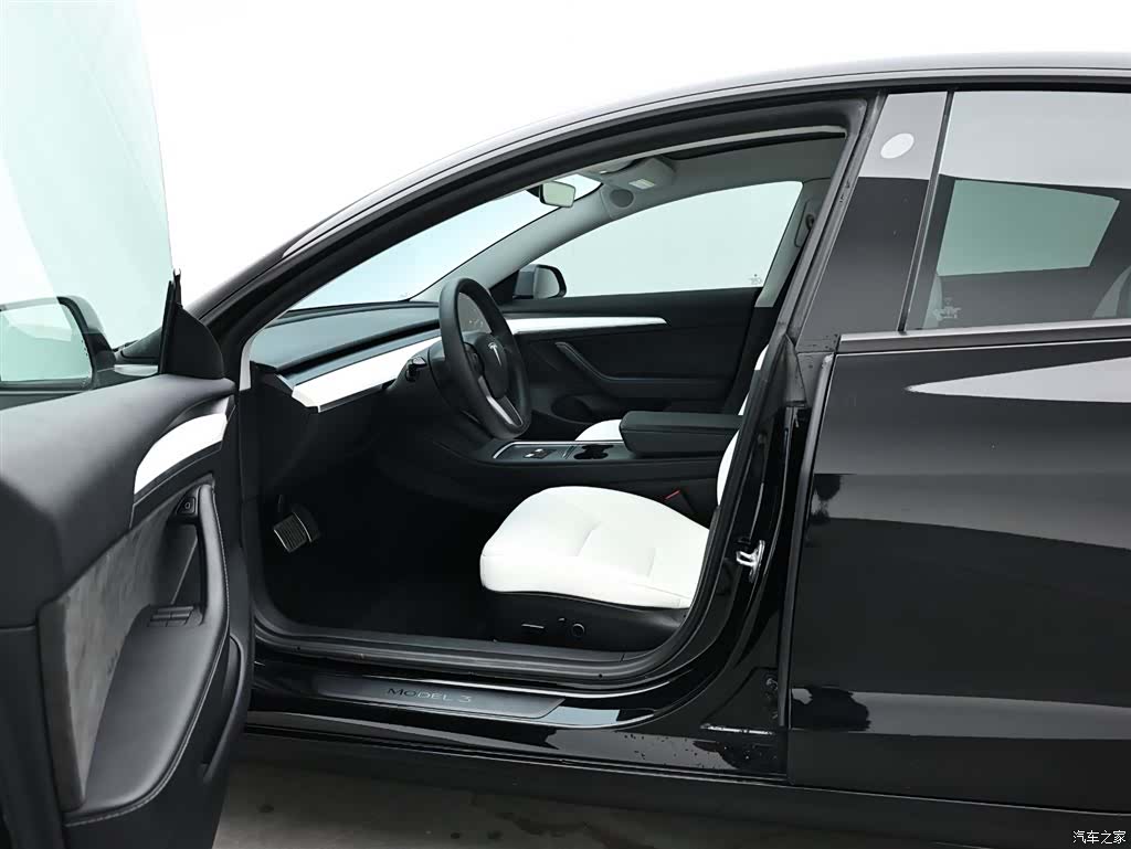 Tesla Model 3, 2022 10