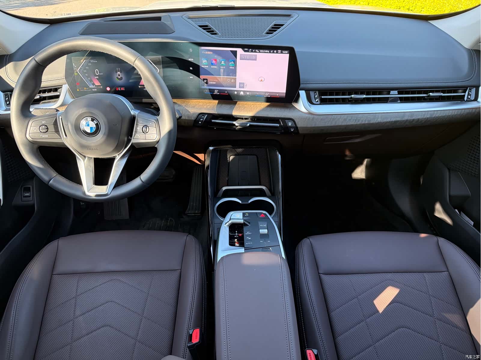 BMW X1, 2025 8