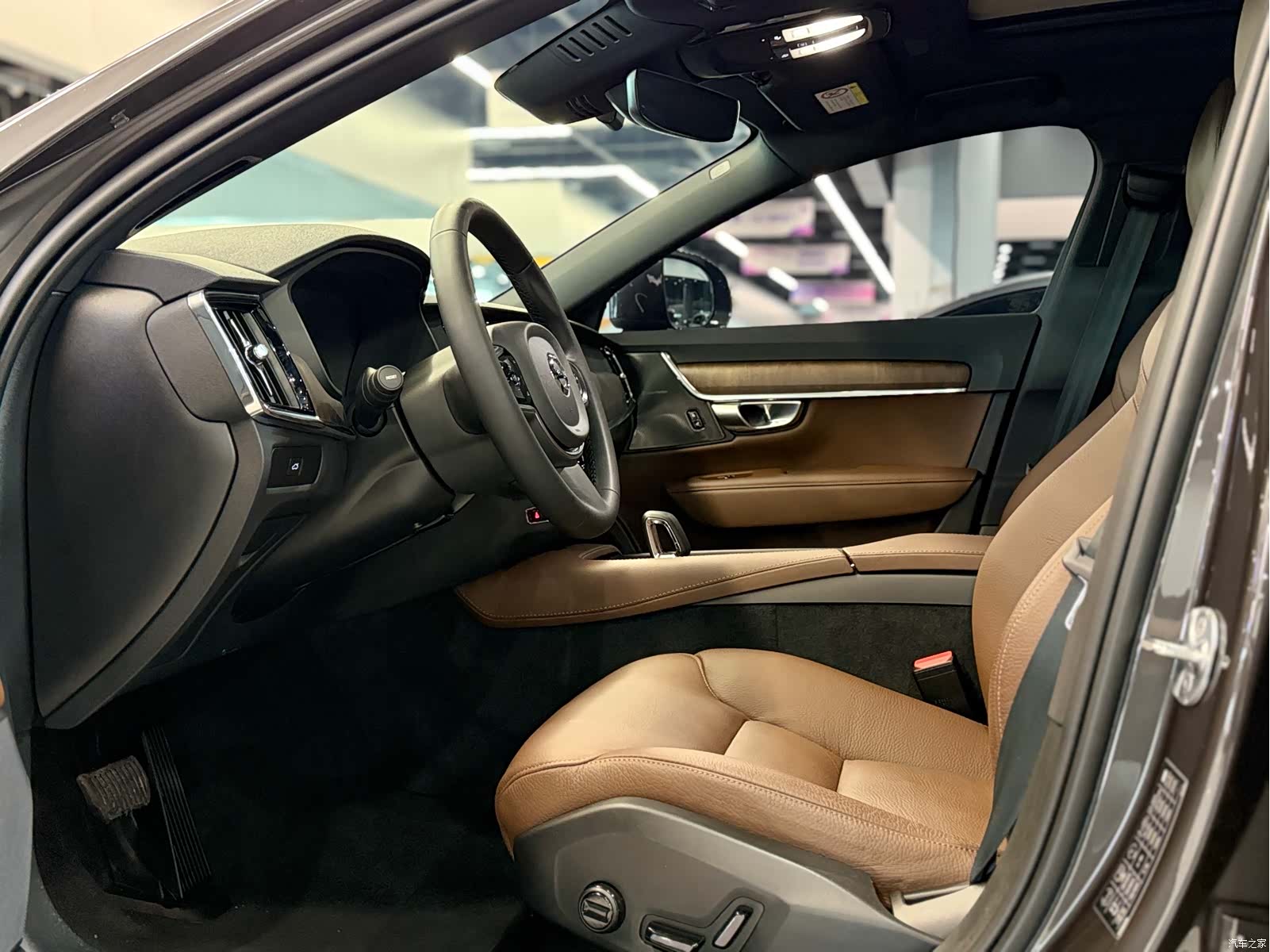 Volvo V90, 2023 8