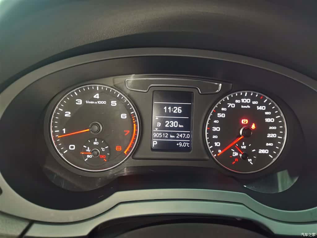 Audi Q3, 2016 12