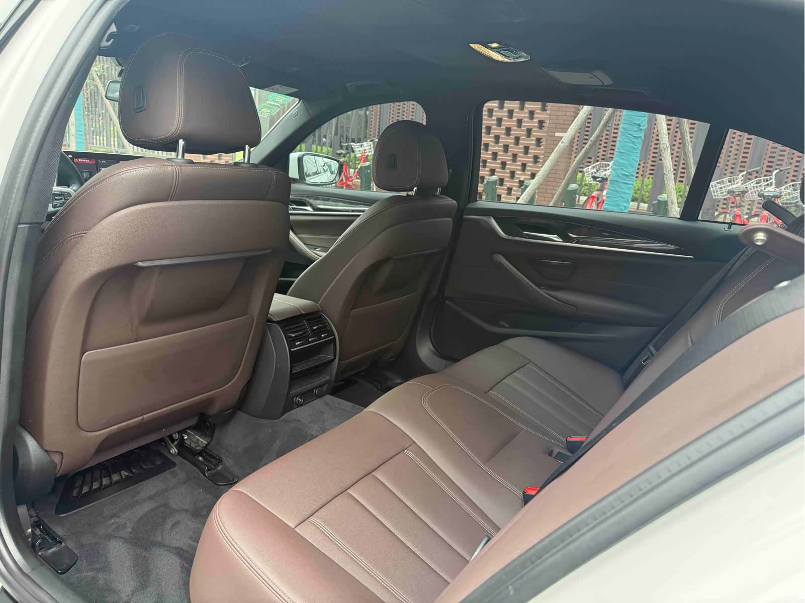 BMW 5 Series, 2019 16