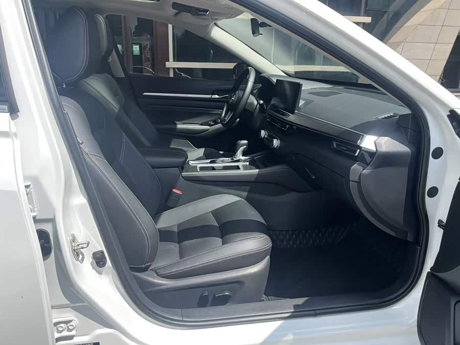 Nissan Altima 2024, фото 17