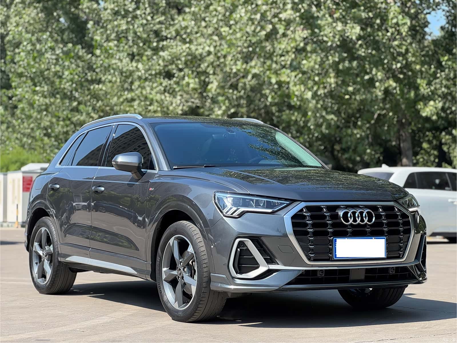 Audi Q3, 2023 3