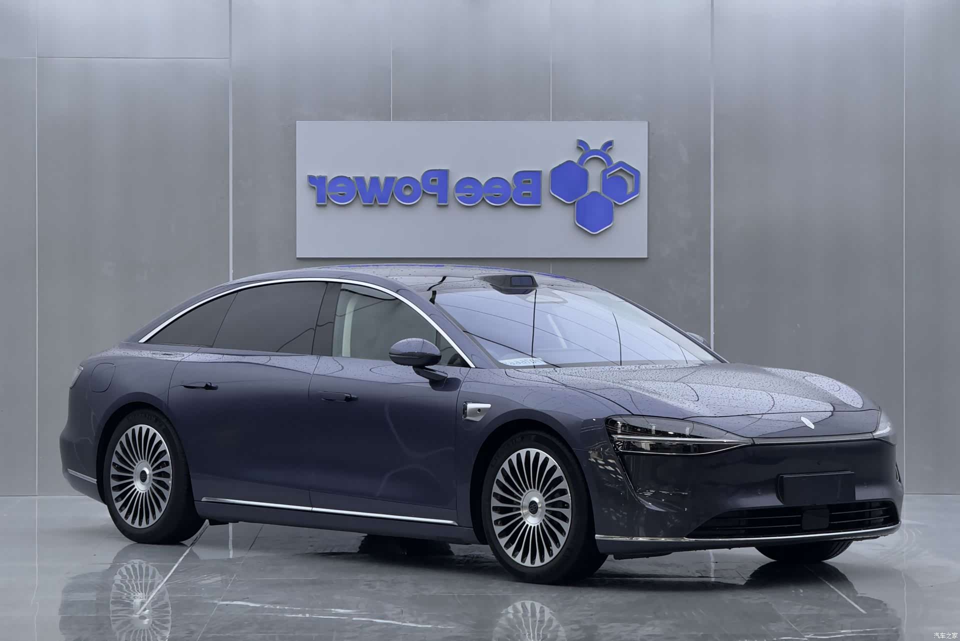 Stelato S9, 2025 3