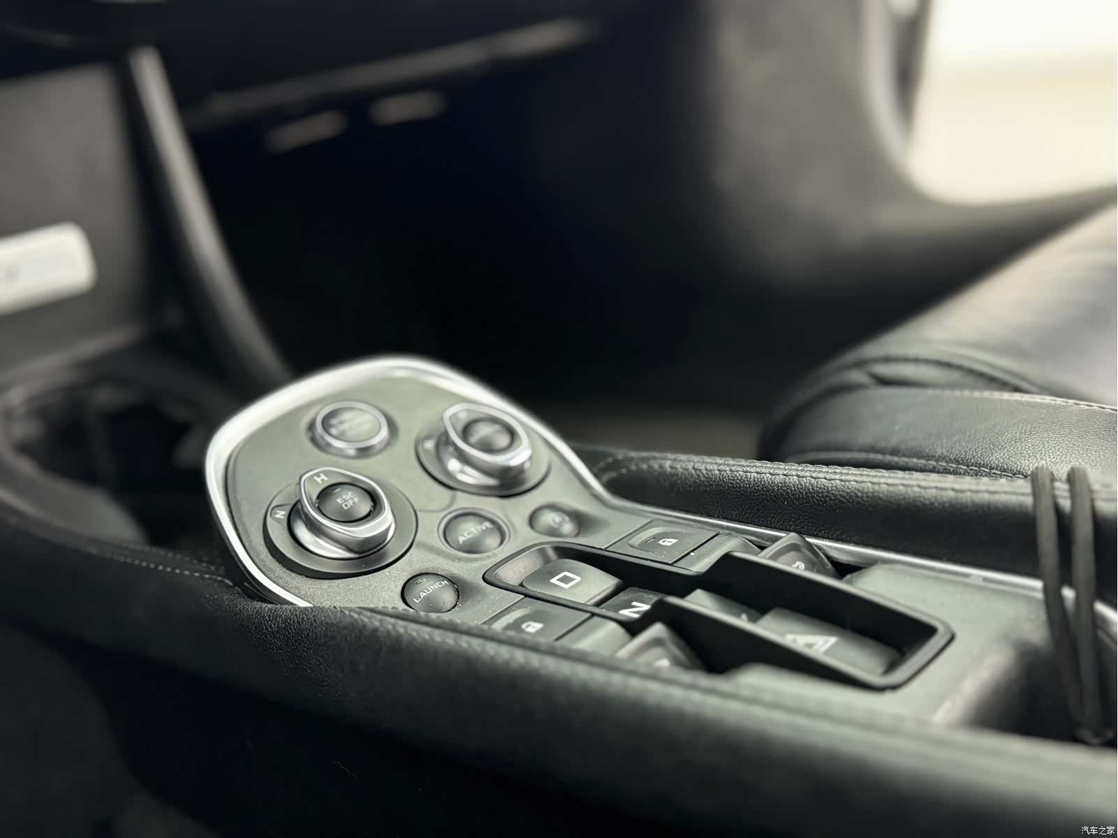 McLaren GT, 2018 8