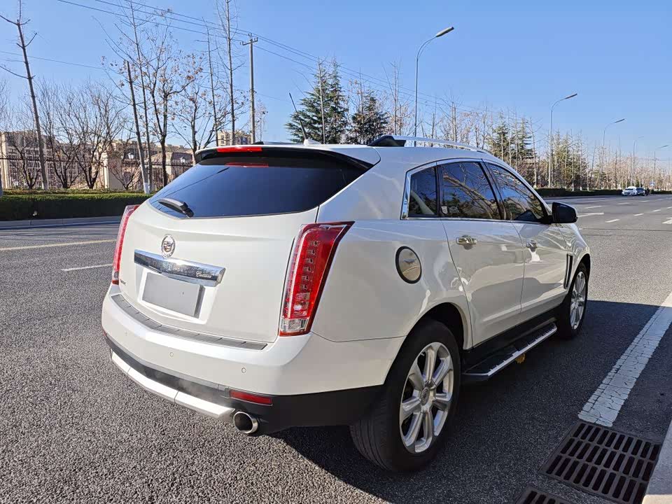 Cadillac SRX