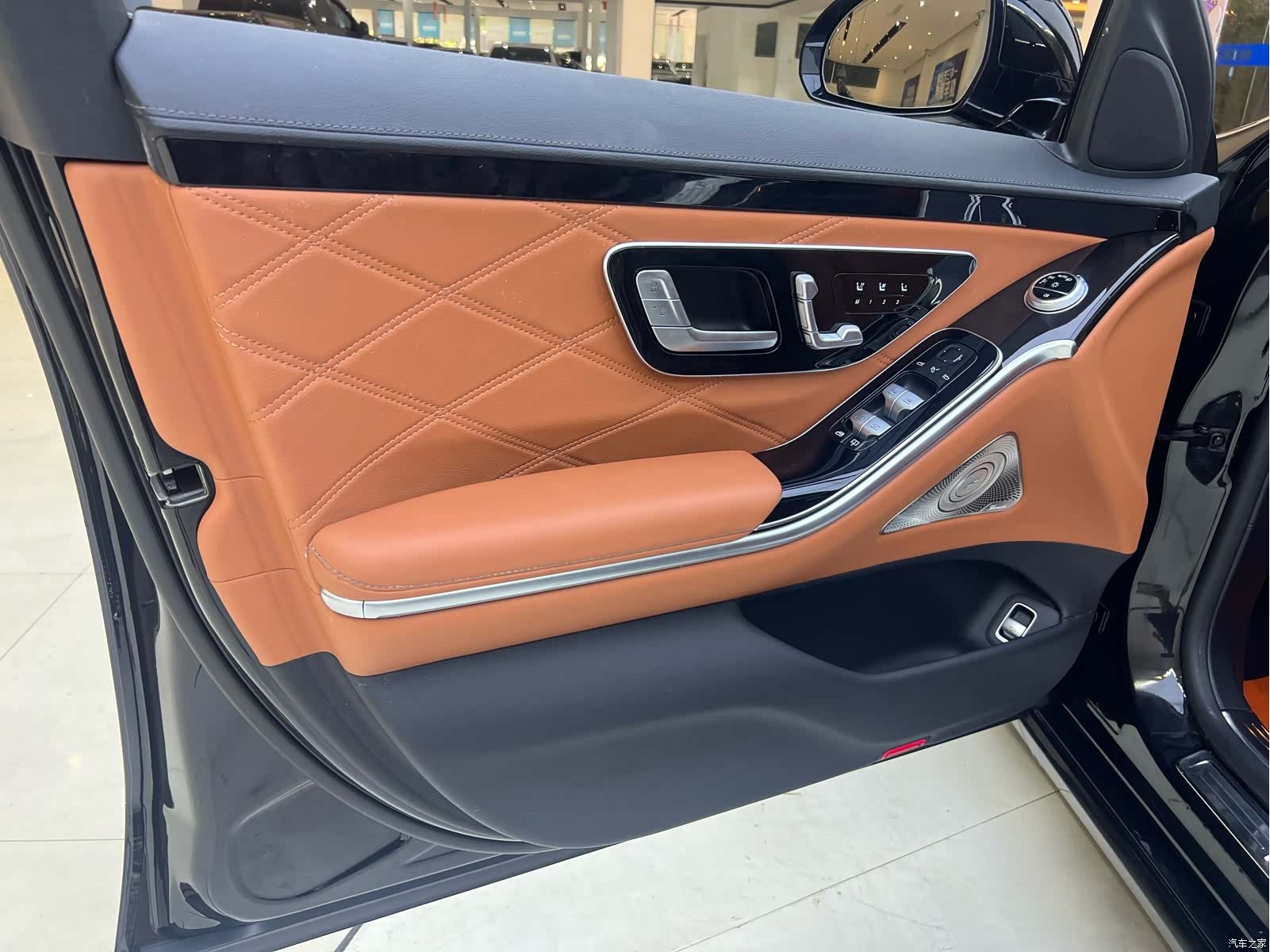 Maybach S-Class, 2022 10