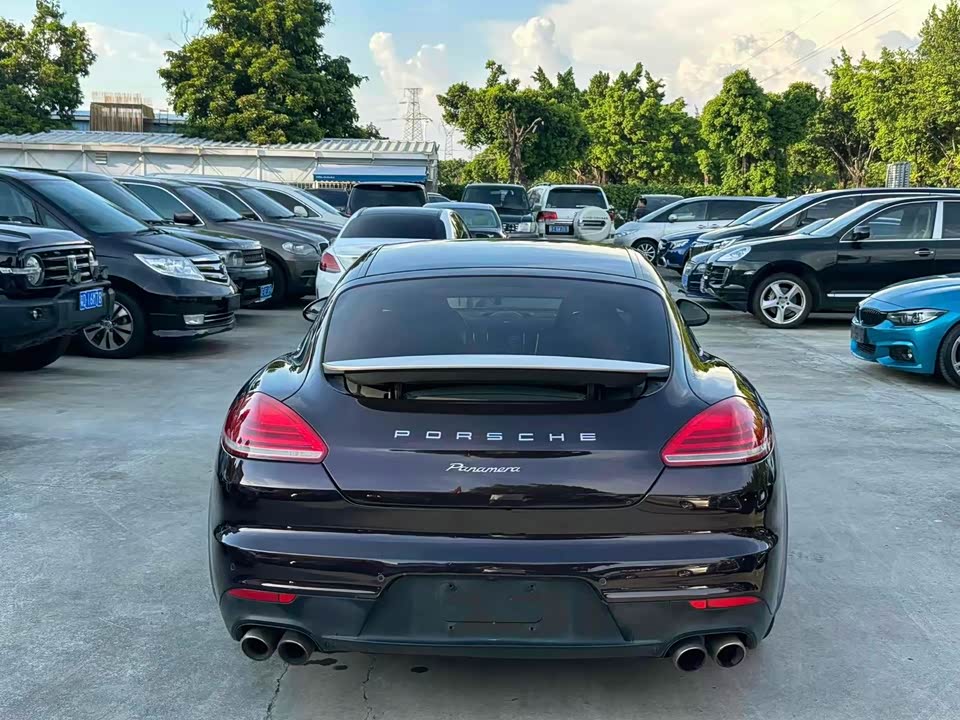 Porsche Panamera