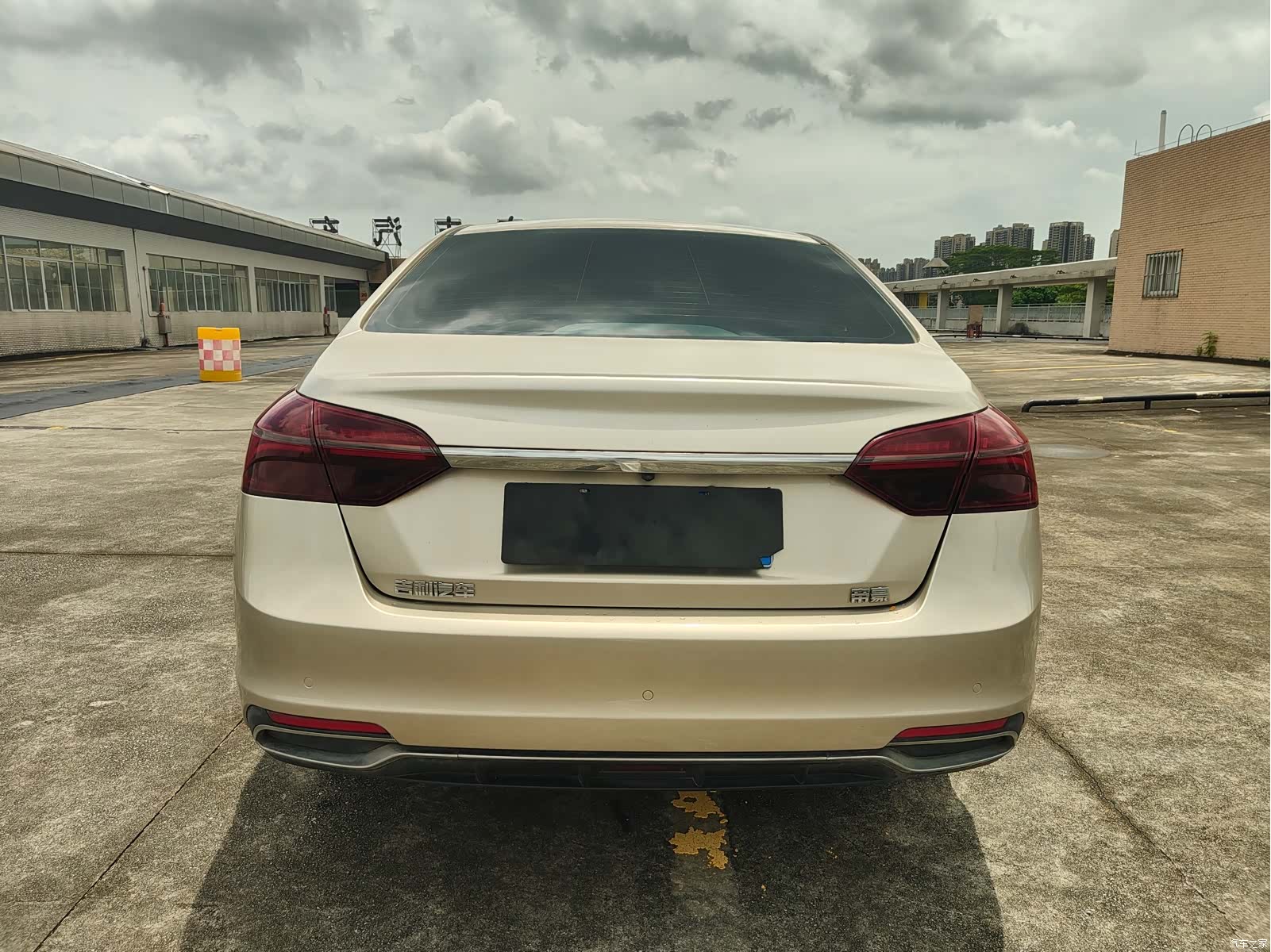 Geely Emgrand, 2020 7