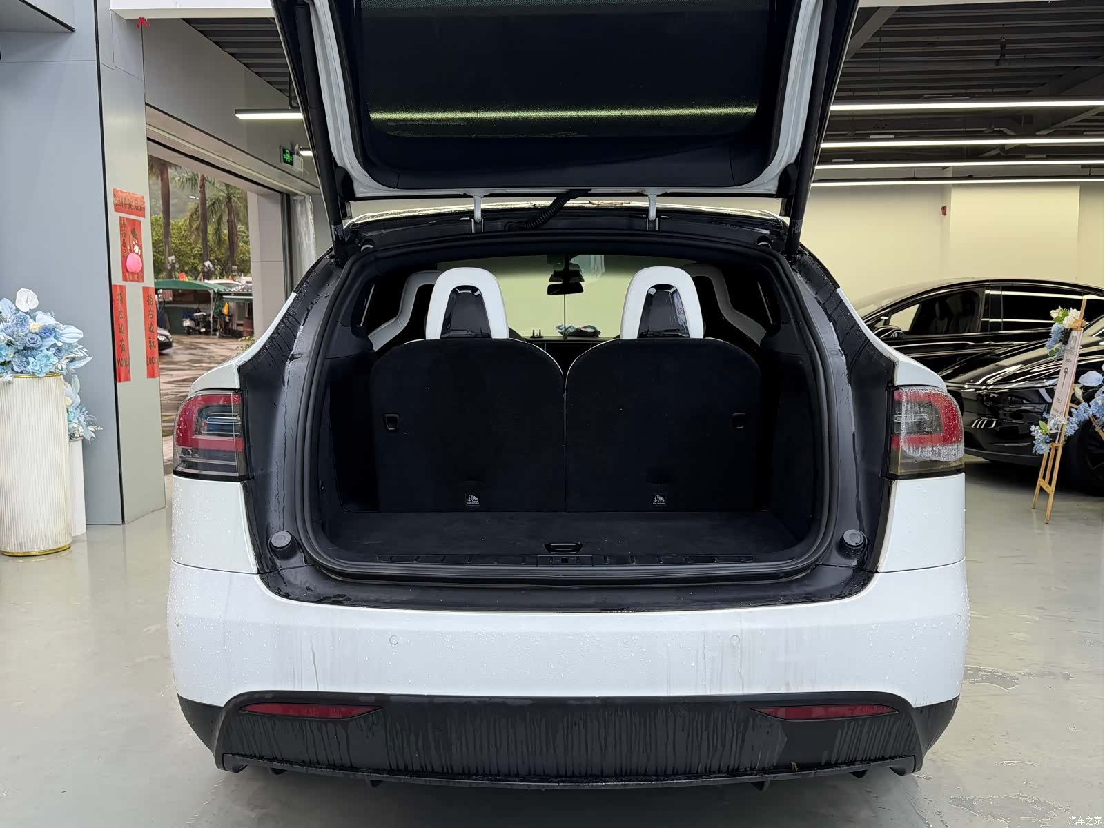 Tesla Model X, 2016 17