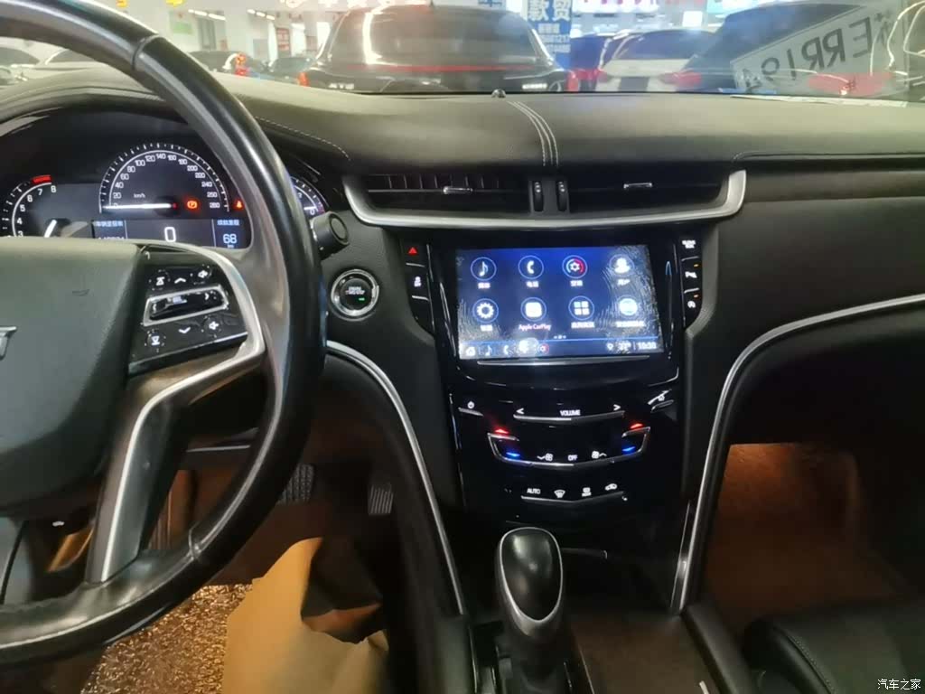 Cadillac XTS, 2019 13