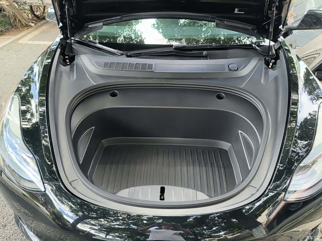 Tesla Model 3, 2023 20